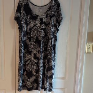 Sonoma Black and White Paisley Dress